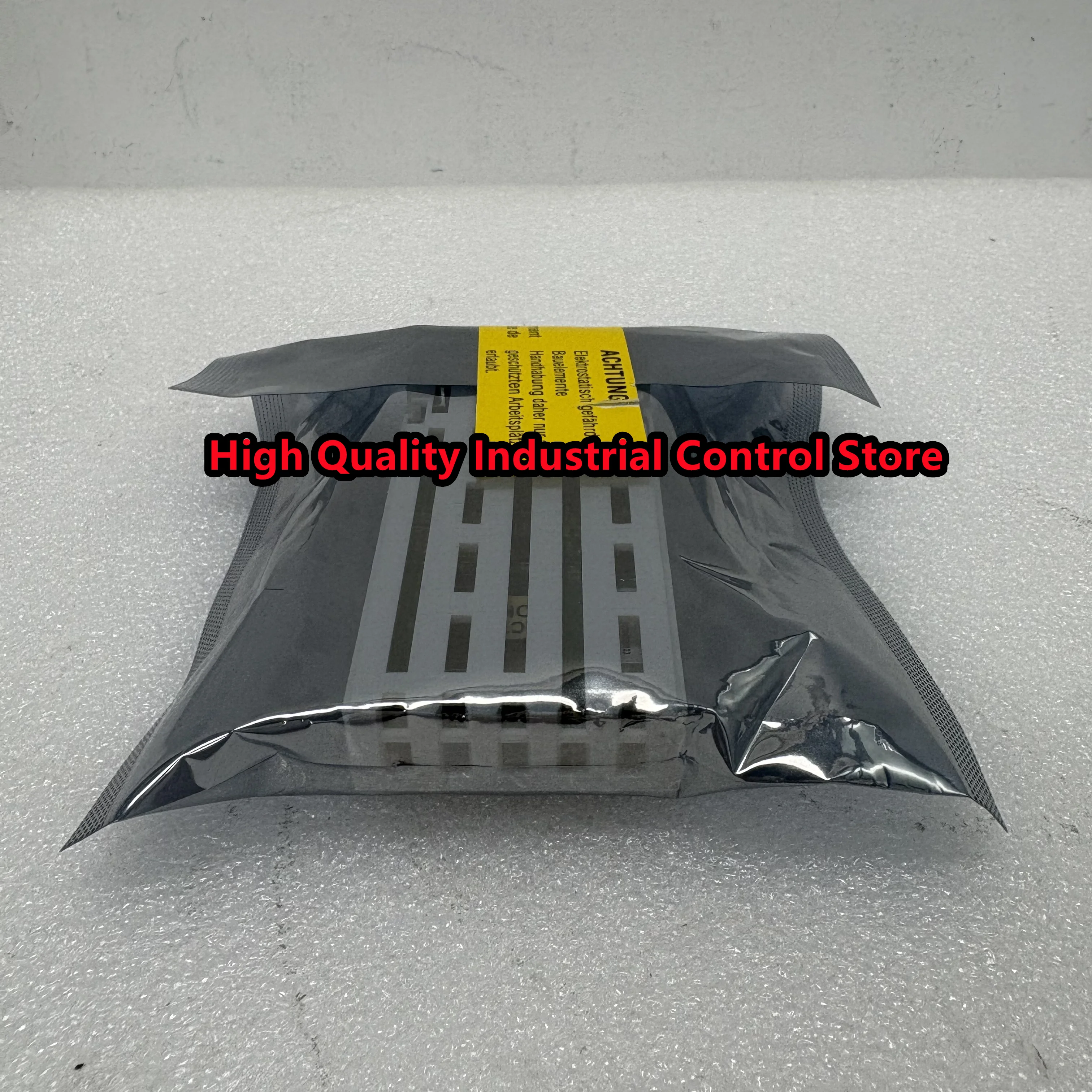 VW3A3420 новый оригинал