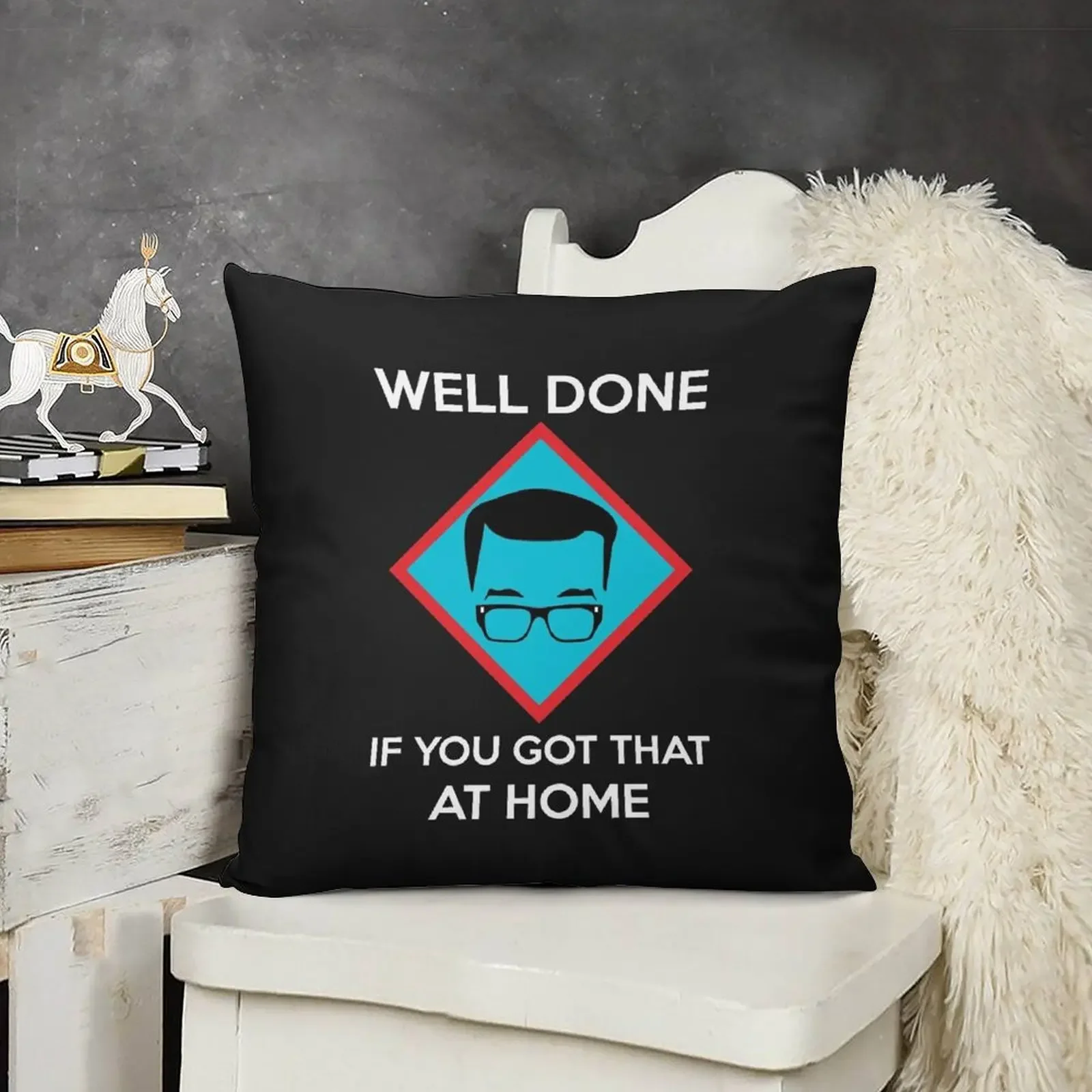 Ричард Османа Чудел сделал... Декоративная подушка с вышивкой рождественские