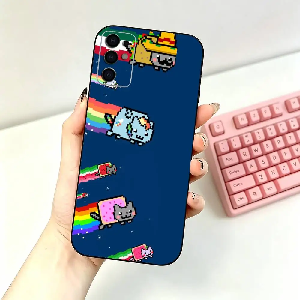 Фото Забавный чехол для телефона с милым котиком Нянс для Samsung S26,25,24,21,22,21,20,10,9,8,7,6,Ultra,Plus,Fe, Lite, черный. №3