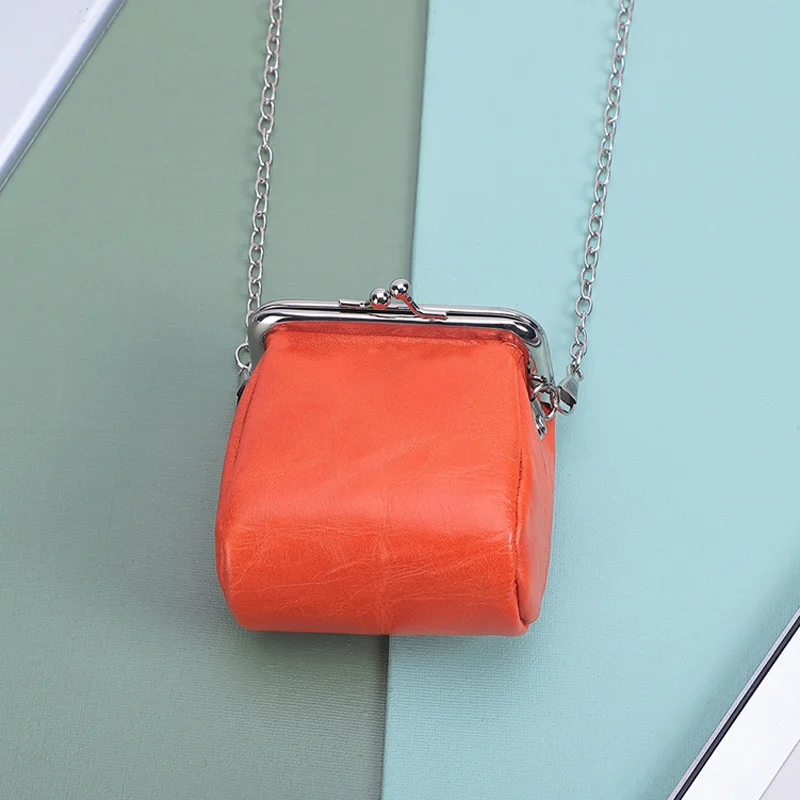 

Женская кожаная сумка AETOO, Многофункциональный Конверт золотого и красного цветов с металлической цепочкой в японском и корейском ретро ст...