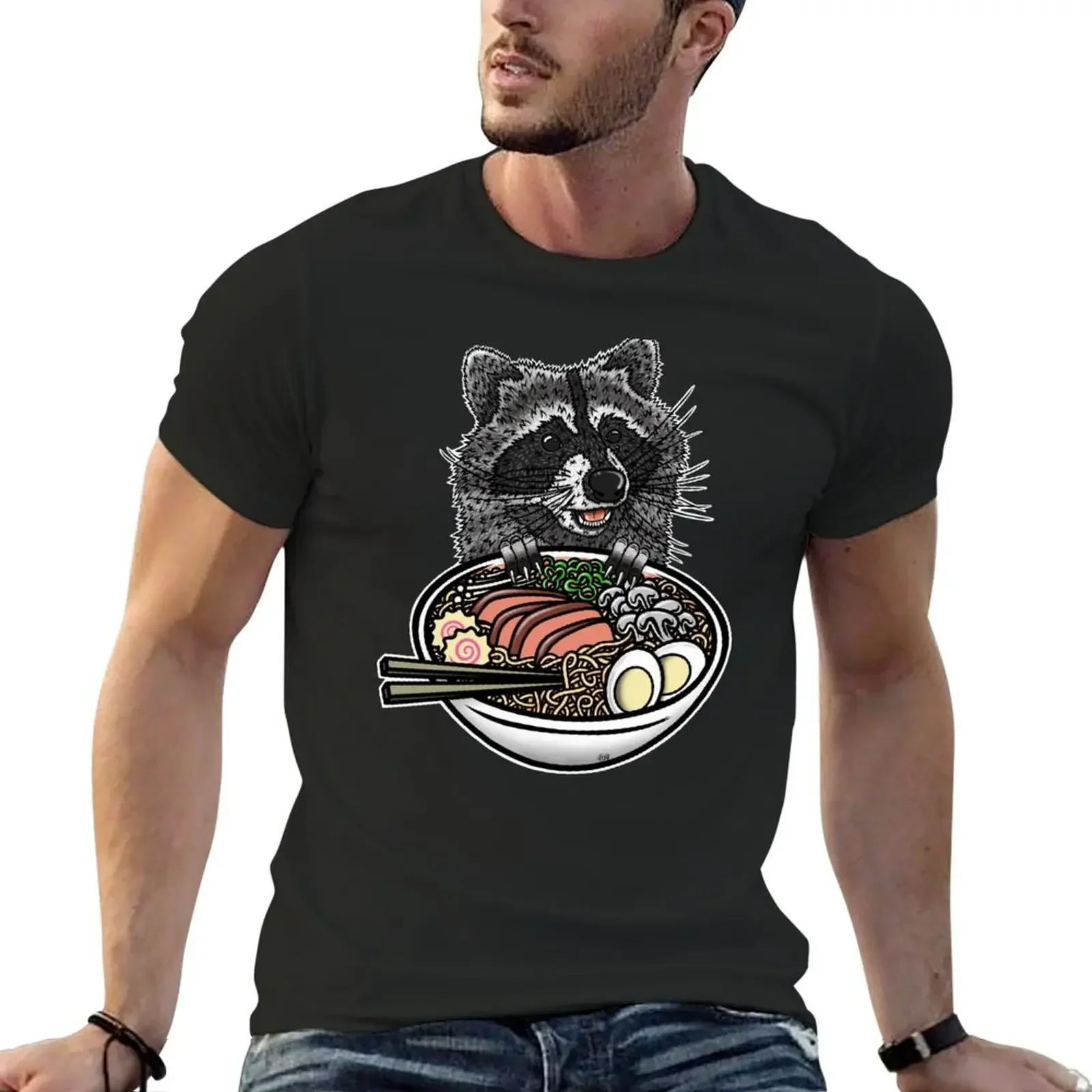 Футболка Ramen Raccoon черная аниме мужская одежда