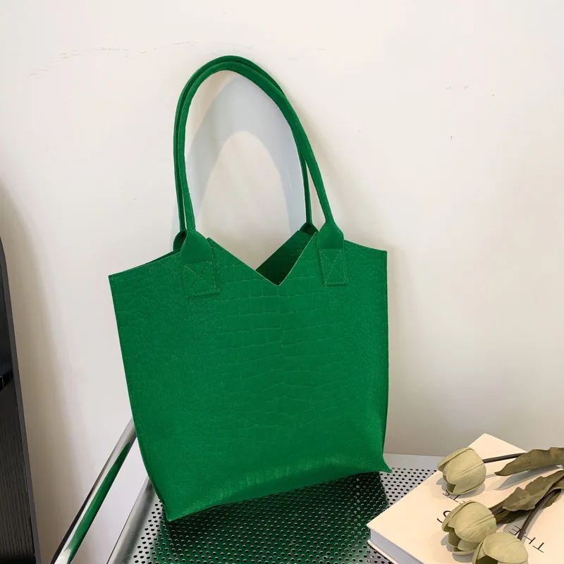 

Вместительная сумка на плечо для женщин, новинка 2023, модная сумочка, кошелек, женские сумки-тоуты для путешествий, женская сумка для покупок