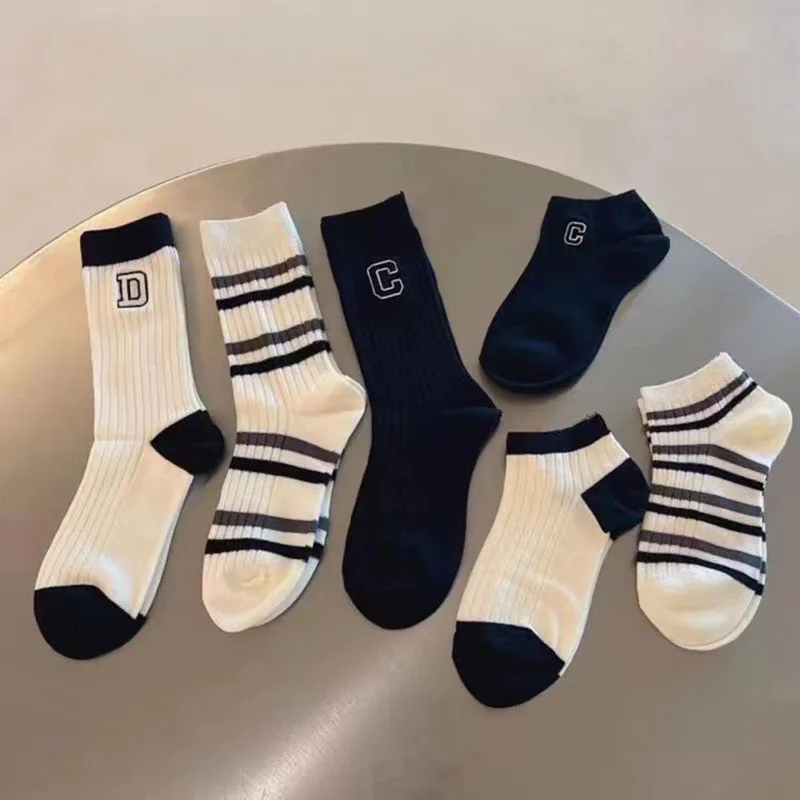 

New Fashion Sports Socks Set 10 Pairs Simple White Striped Letter Cotton Black Casual Socks Female Breathable Ankle Socks Woman
