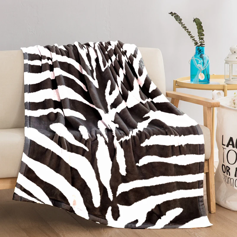 

Black and White Fluffy Soft Blankets Sofa Summer Cute Throw Blanket for Bed Bedroom Decoration Bedspread the Decorative Flannel