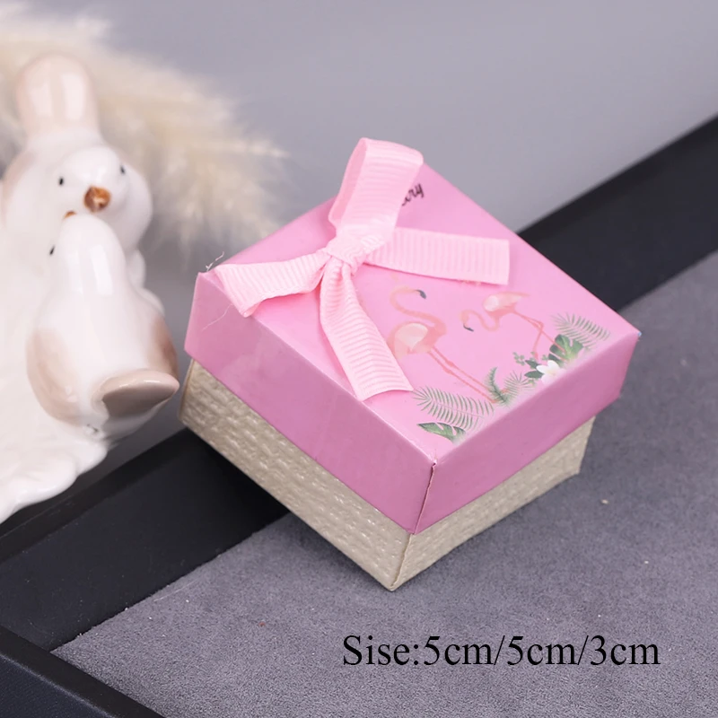 

Подарочная коробка для украшений Agustina