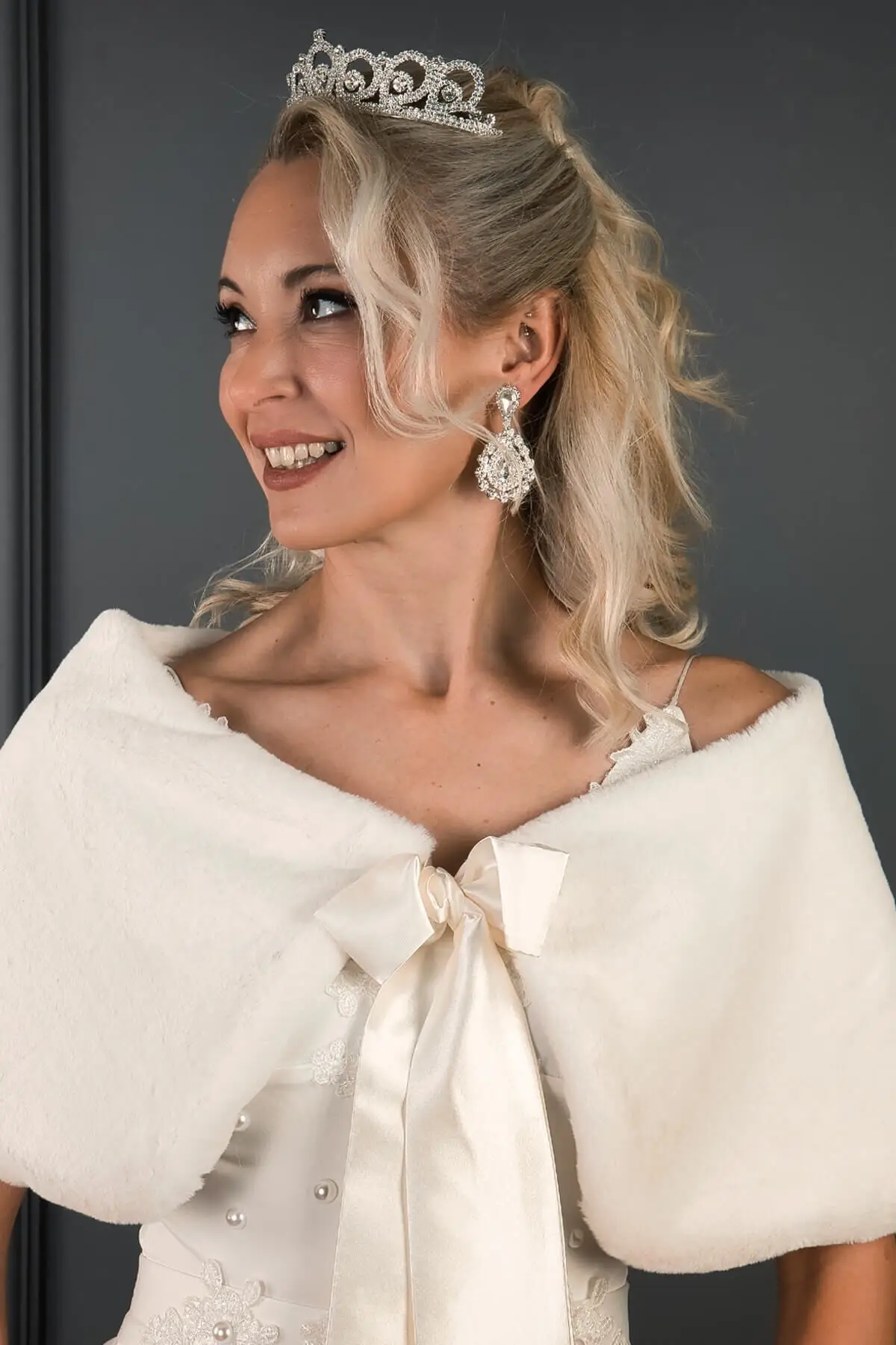 

Bridal Accessories Off White Satin Bow Fur Etol Bridal Accessory Wedding Handmade For Bride And Bridesmaids