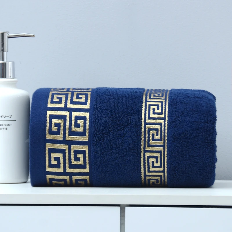 

Большие вышитые синие хлопковые полотенца