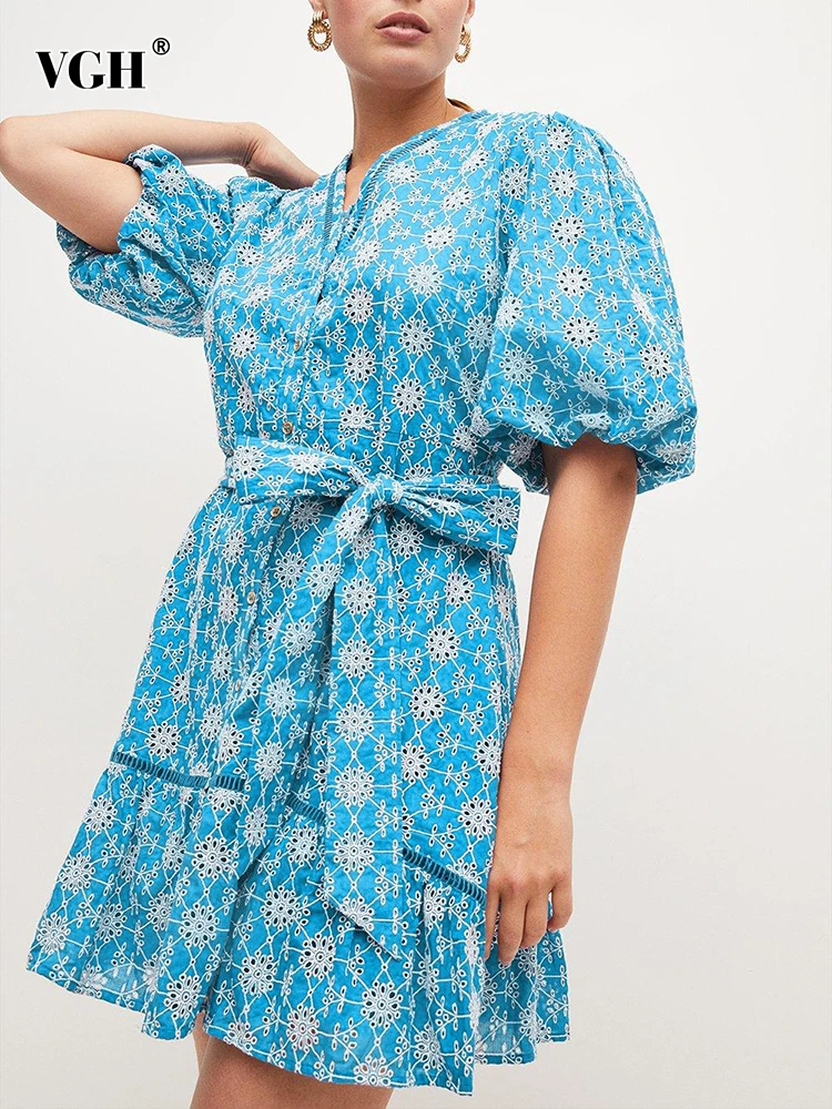 

VGH Pullover Print Dress Female V Neck Lantern Sleeve High Waist Colorblock Patchwork Bowknot Mini Dresses For Women Summer 2023