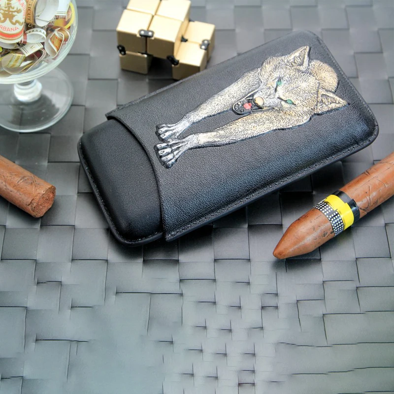 

Wolf Pattern Cowhide Cigar Case Travel Portable Leather Humidor Holster Load 3 Pcs Cigar Holder Tube Cuban Cigar Accessories