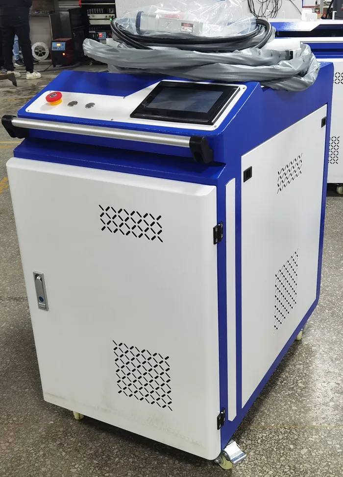 Лазерный сварочный аппарат цена 1000 Вт 1500 2000 Ручной Волоконно-металлический для