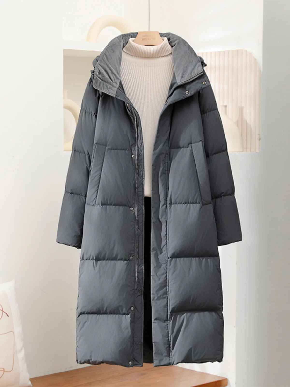 Новый зимний большой стеганый пуховик средней длины женский утепленный