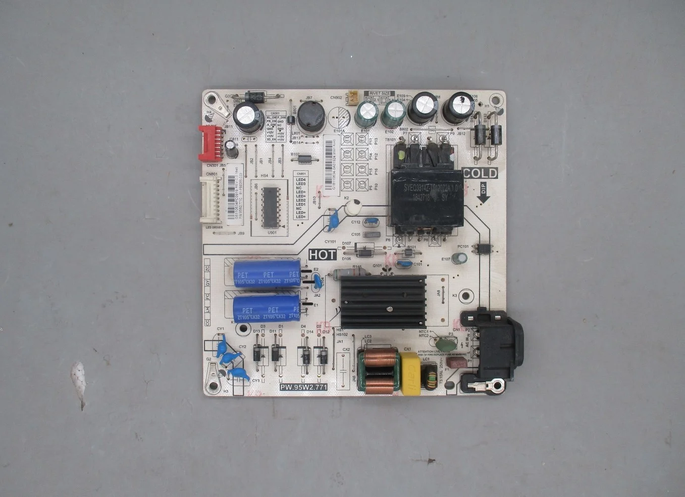 

Disassemble for Tcl 55p6 Power Board Pw 95w2. 771 81-pbe055-c03