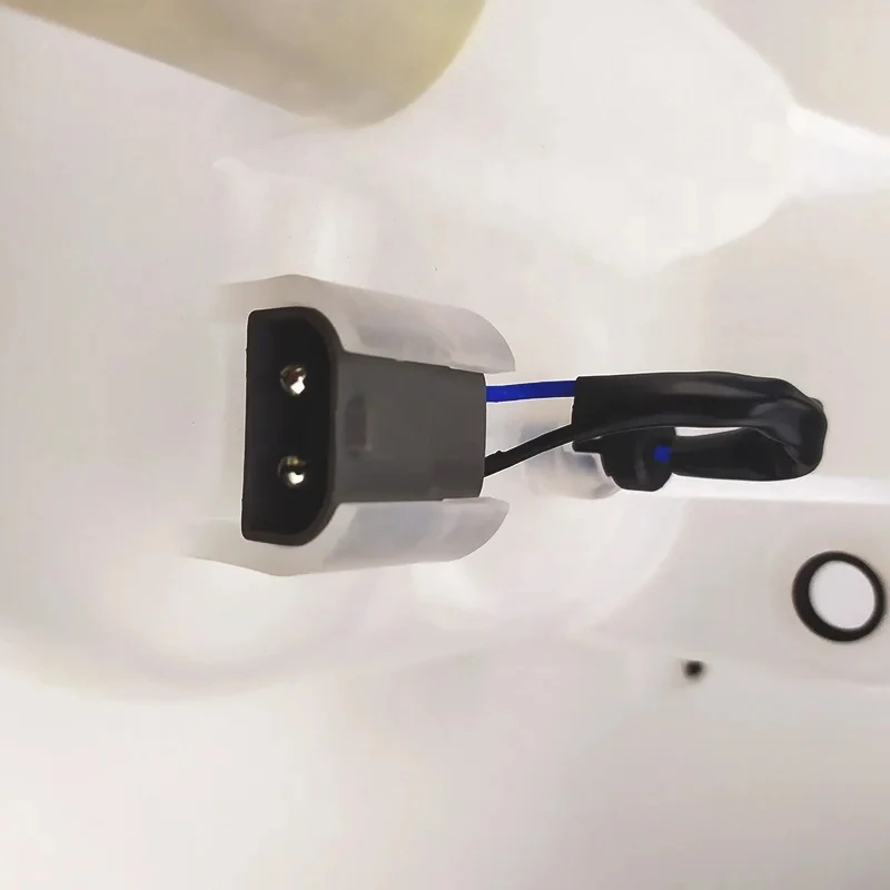 Расширительный бак охлаждающей жидкости VOE 20880612 YNF04017 15163859 Для VOLVO