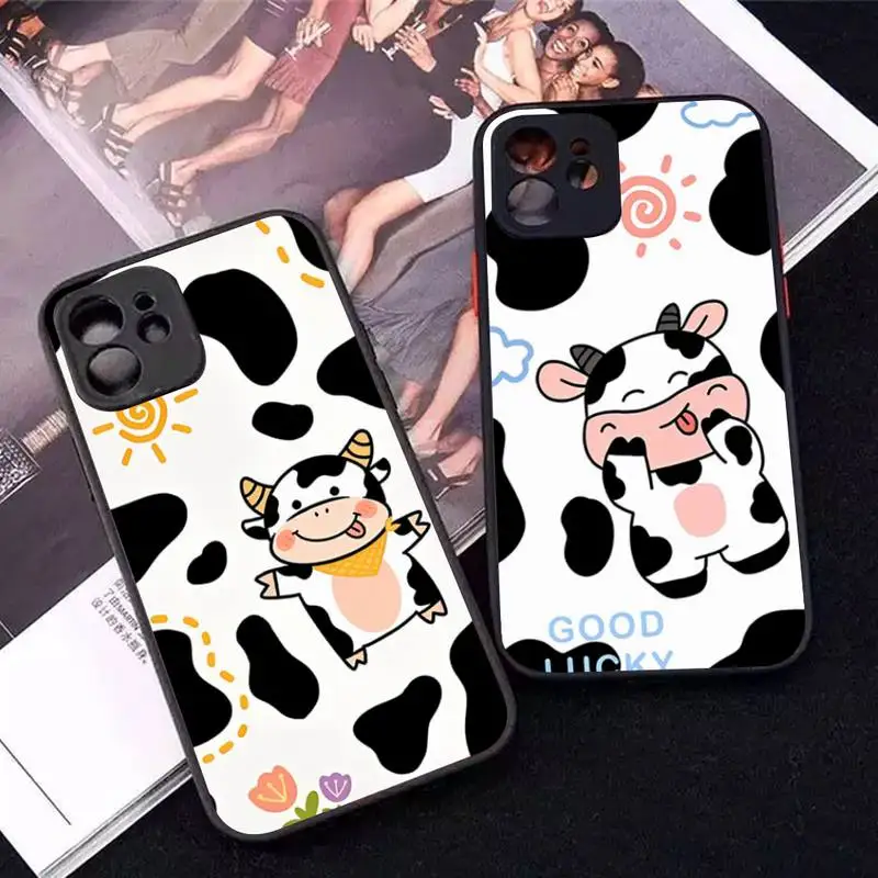 

Cartoon Cow Phone Case for iPhone 14 11 12 13 Mini Pro Max 8 7 Plus X XR XS MAX Translucent Matte Cover