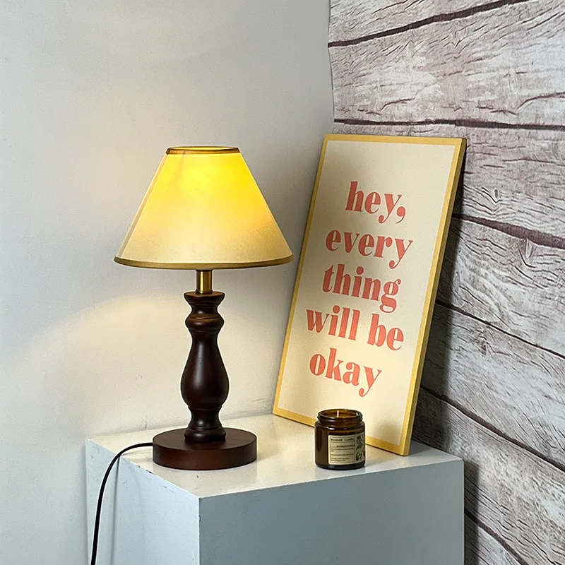 

Настольная лампа E14 в стиле ретро из массива дерева, декоративный светодиодный прикроватный светильник для спальни, кабинета, фотографий