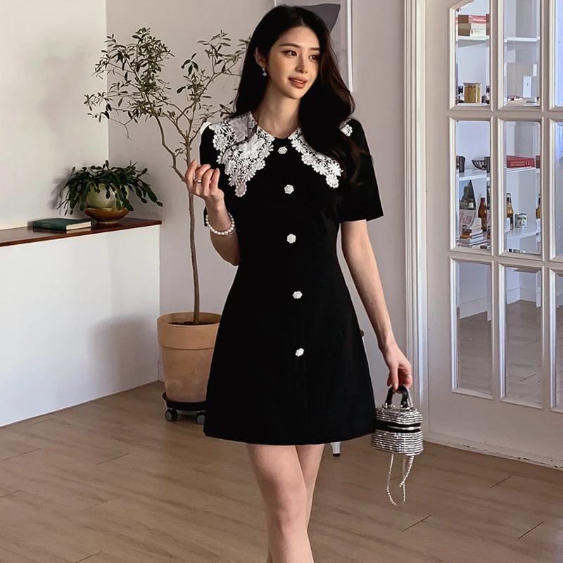 

2022 Summer Korean Dress New Fashion Chic Women Lace Peter Pan Collar Diamonds Single Breasted Black Short Sleeve A Line Dresses