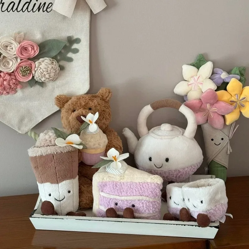 Фото Новая забавная серия десертов Macaron Puff, клубничный тартан, игрушка Keluli, кукла, подарок для подруги, праздник, день рождения №4