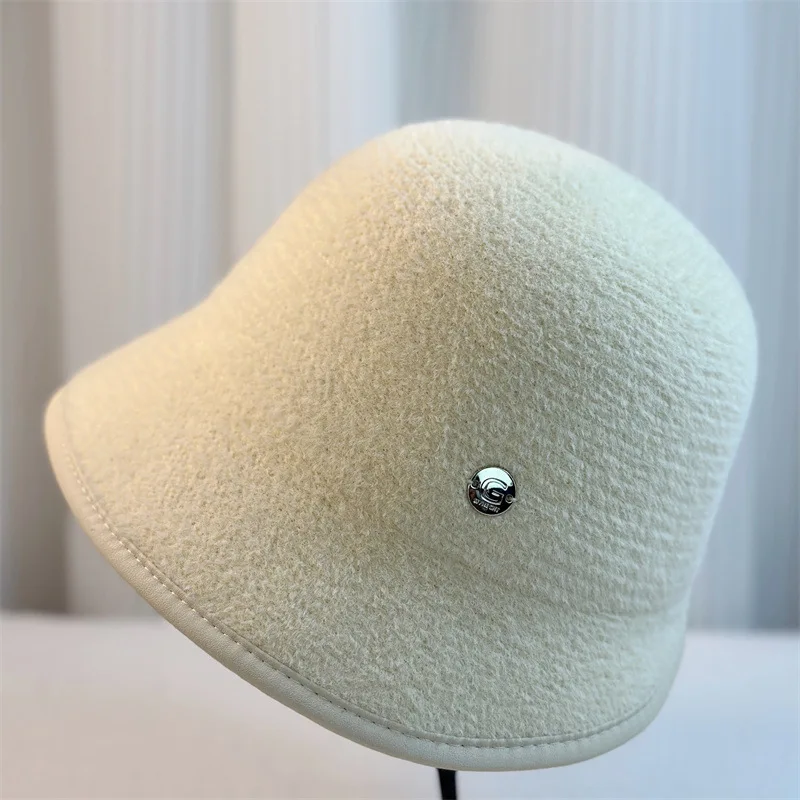 Женская шапка-кастрюля из искусственной норки осенняя и короткая шляпа в стиле