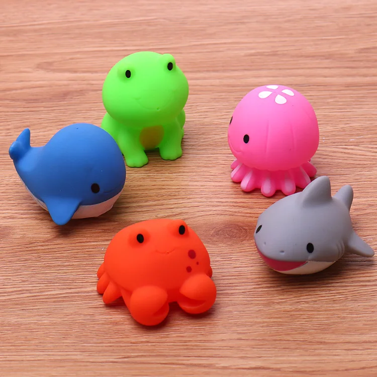 Medium Toddler Bath Toys Lovely Cartoon Mini Animals Soft Rubber Squeeze Sound Bathtub Water Play Set Baby Funny Shower Gift