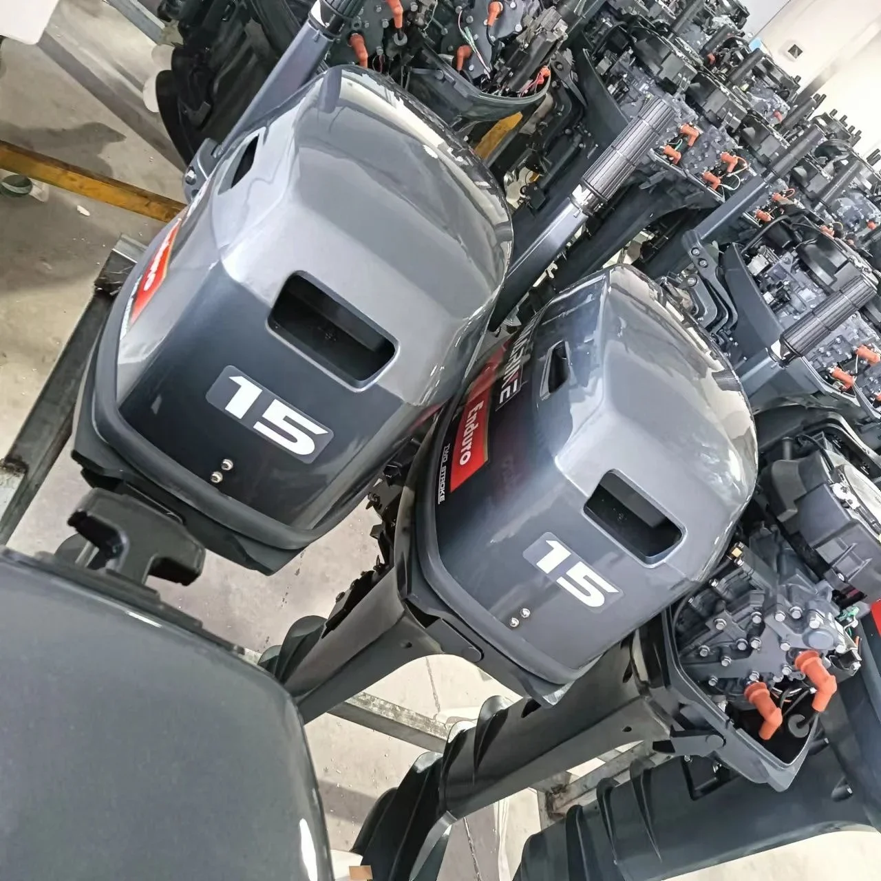 Подвесной мотор Himarine Enduro мощностью 15 л.с.