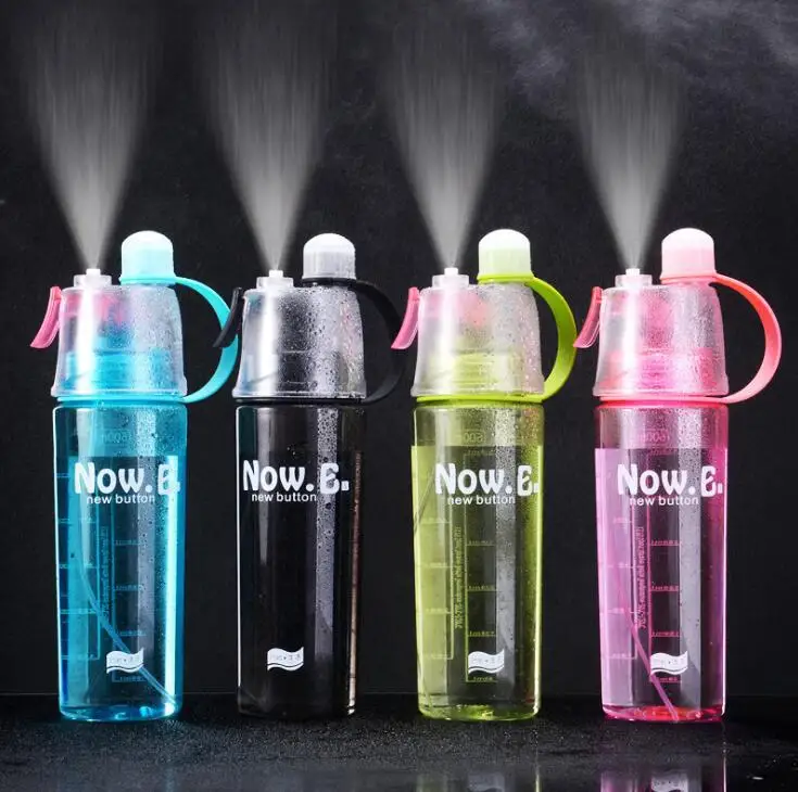 

600ml Spray Cold Water Bottle Sublimation Mist Water Bottle Reusable Motivational Gym Sports Plastic Bottle with Spray Summer