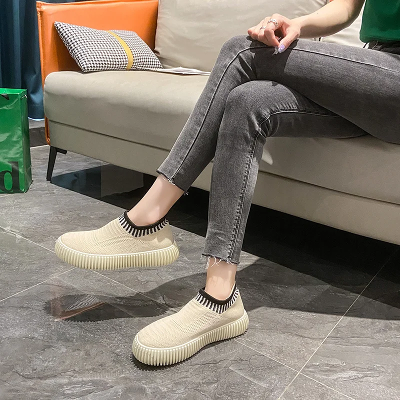 Flat Shoes Casual Tennis Shoes, Outdoor Anti slip Running Shoes, Men's and Women's Fashion Sports Shoes, Classic Trend 2023 New