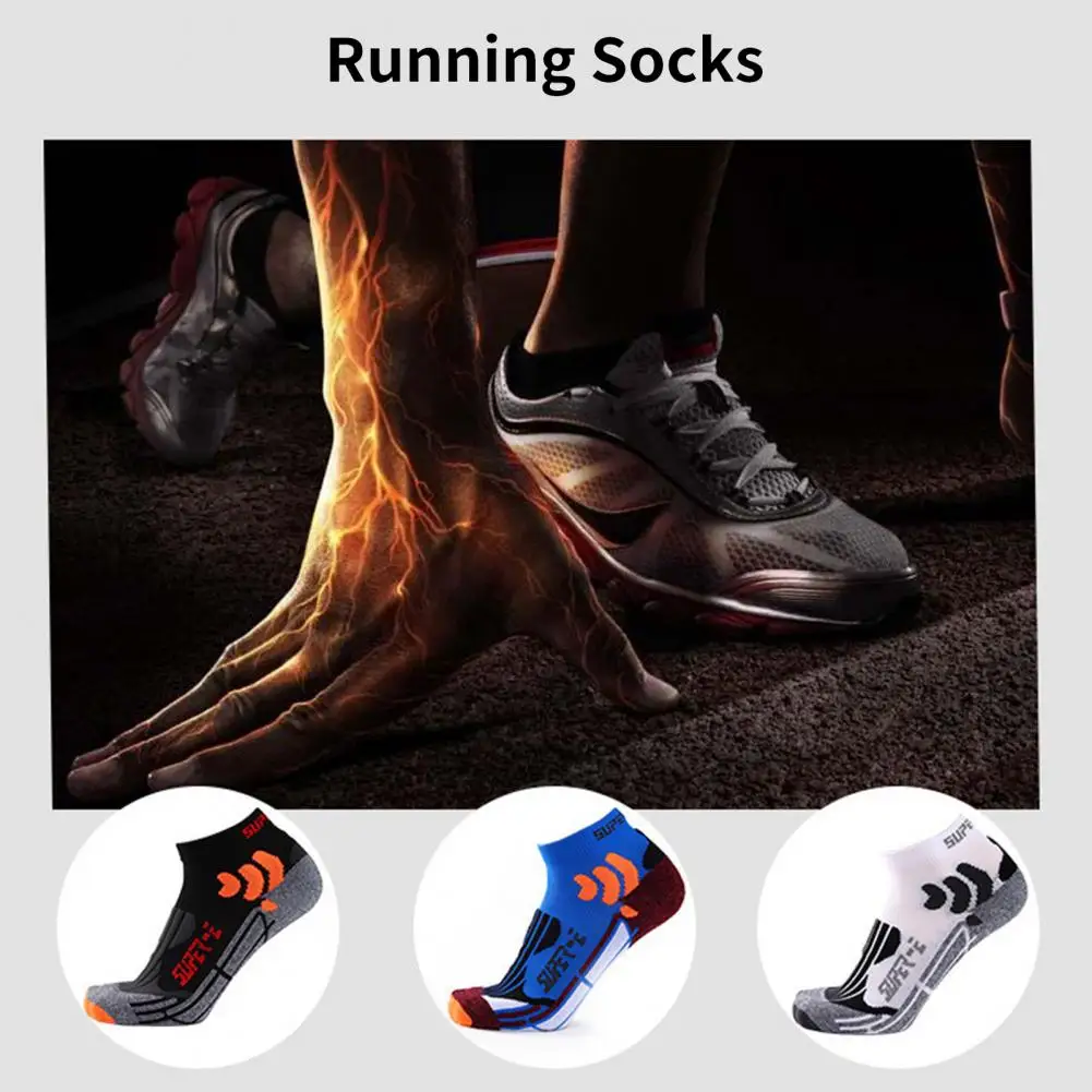 

2022 Running Socks Men Professional Breathable Compression Outdoor Sport Funny Anti-slip Woman Man Short Ankle Socks For Sports
