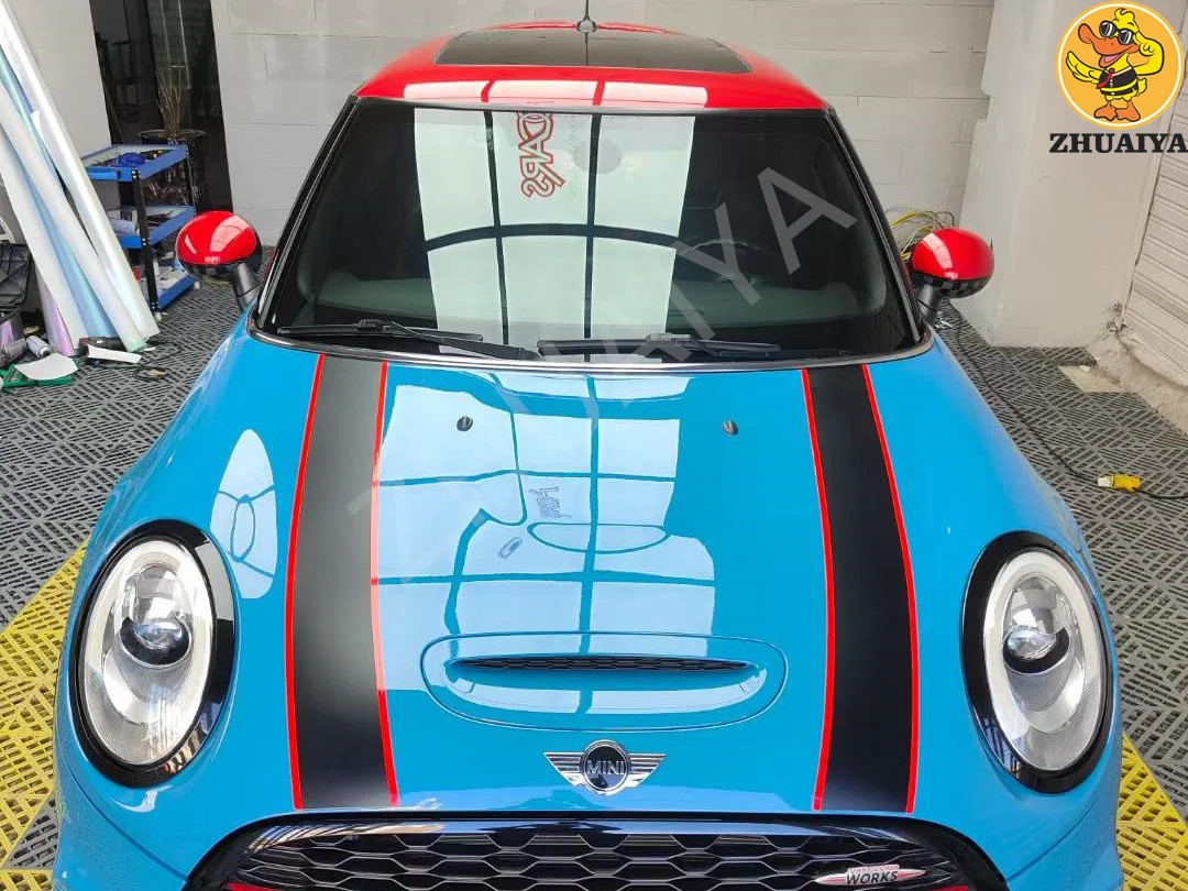 Рисунок 2 - Высококачественные автомобильные наклейки из ТПУ