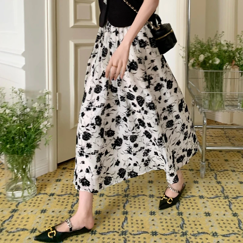 

Retro Floral Skirt 2022 Summer New Floral Midi Skirt Versatile Printed Skirt Beach Skirt