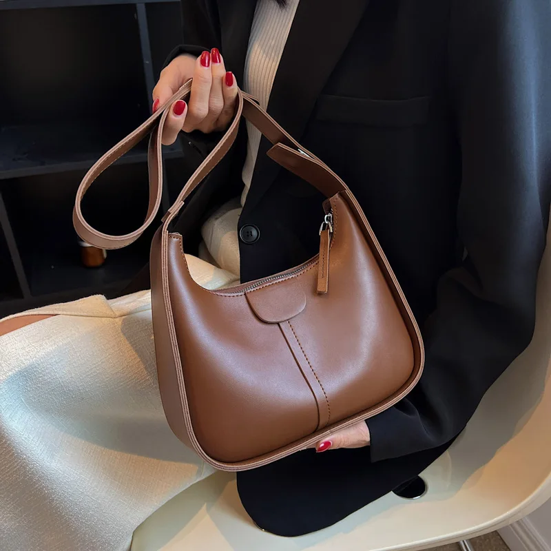 Fashion Luxury Shoulder Bags Women Pu Leather White Summer Crossbody Bags Korean Style Designer Small Black Shopper Bag Purses