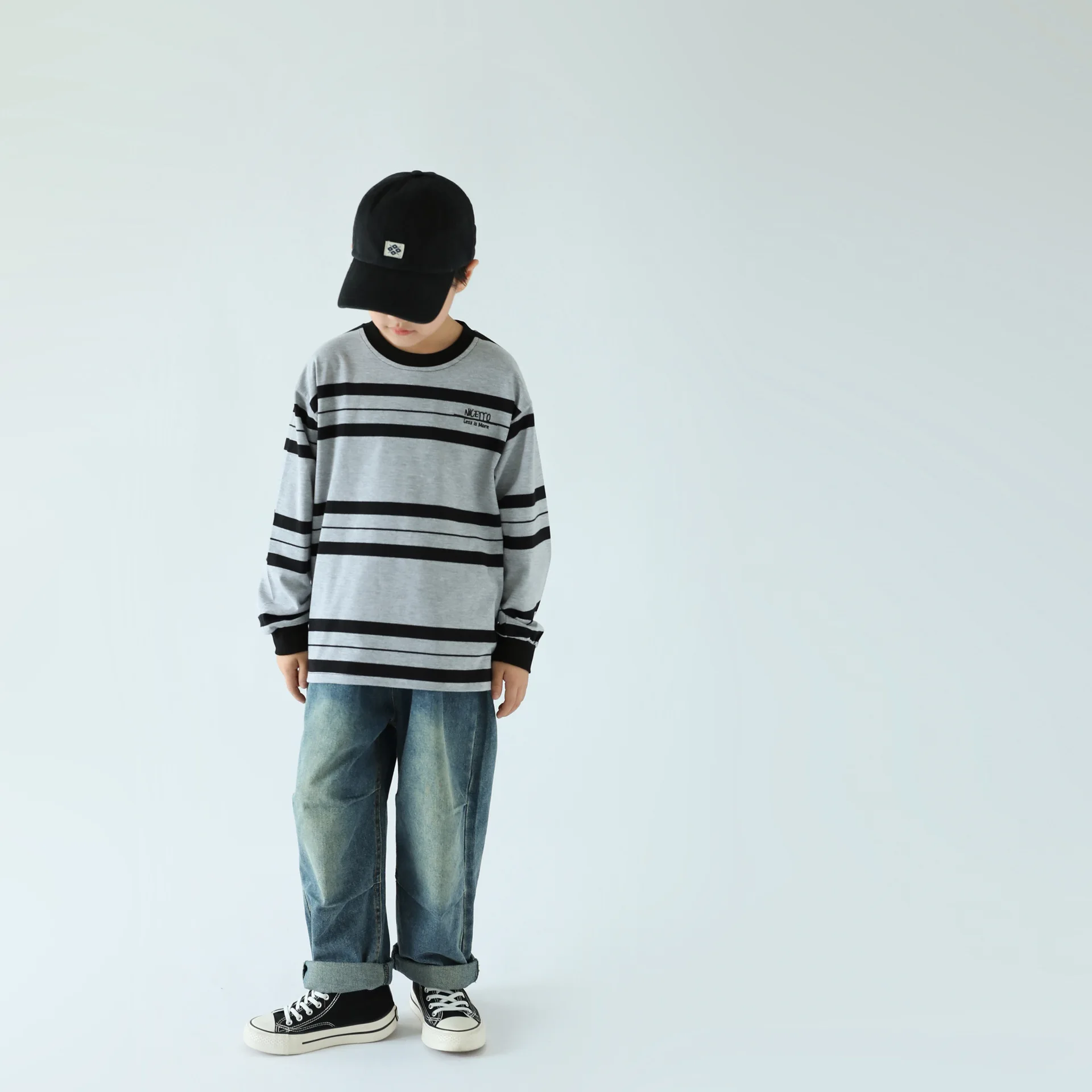 

Новинка осени 2023, модная рубашка в полоску с вышивкой и надписью для мальчиков, свободная Непринужденная футболка с длинным рукавом, трендовая рубашка