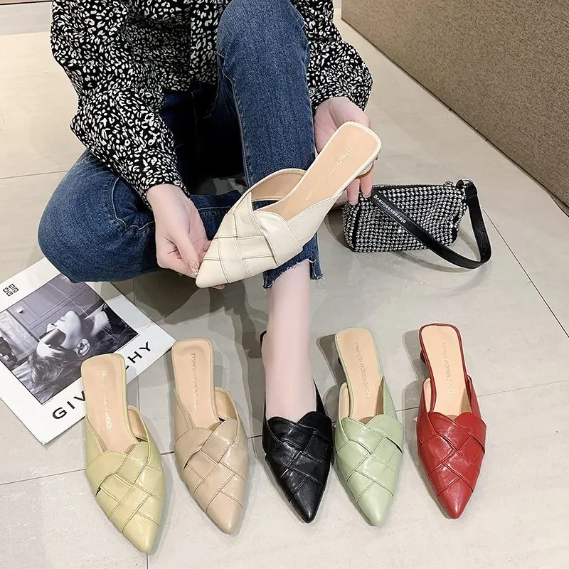 

Slippers Women Summer Low High-Heeled Shoes Lady Loafers Luxury Slides Cover Toe Pantofle Flat Designer 2022 PU Fashion Basic Pu