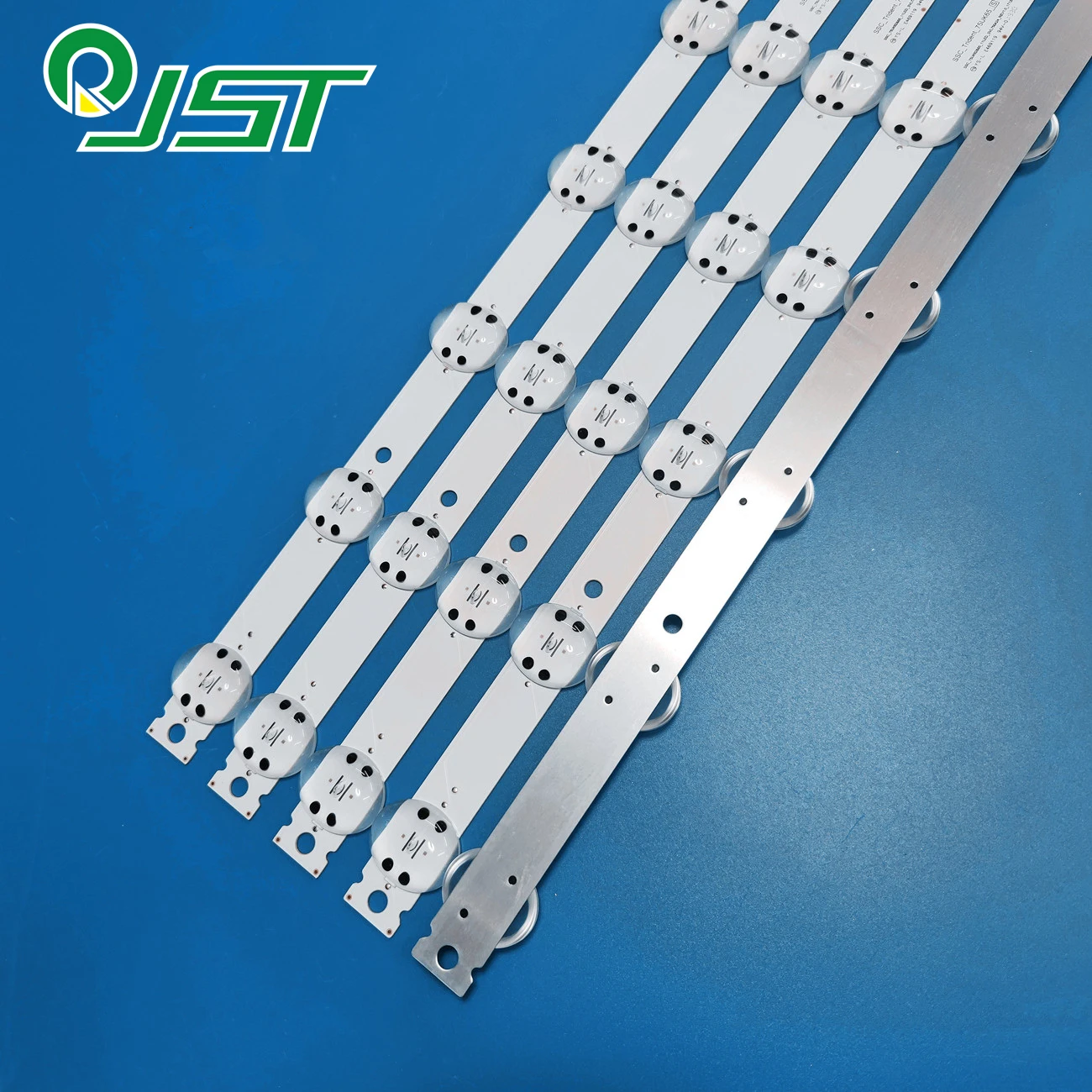 Электронный компонент 75UM6090PUB 75UK6570AUA 75UN7370AUH 75UM8070PUA 75UN7070706LD SSC_75UK62&amp65_11LED_SVL750A24_REV1.0