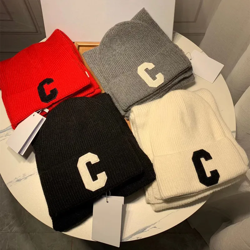 Зимняя теплая шапка шарф модный мужской и женский плюшевый вязаный головной убор