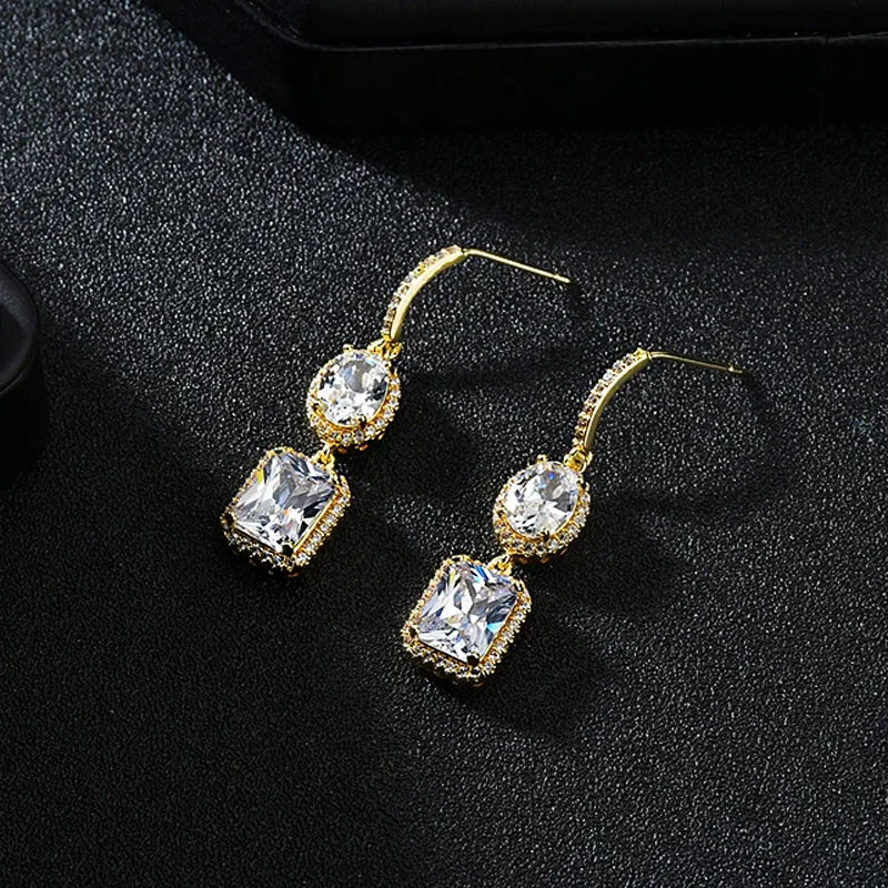 

Блестящие геометрические серьги для женщин белые овальные и квадратные серьги золотого цвета из циркония висячие серьги корейские аксессу...