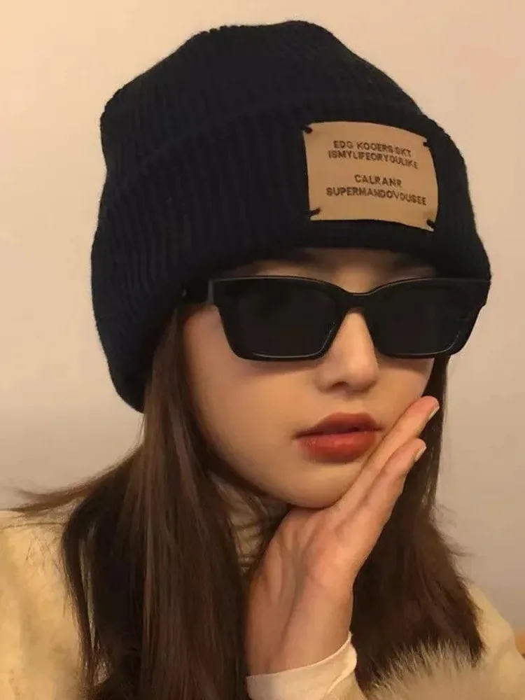 Шапка женская теплая осенне-зимняя наклейка пара вязаная шапка модная