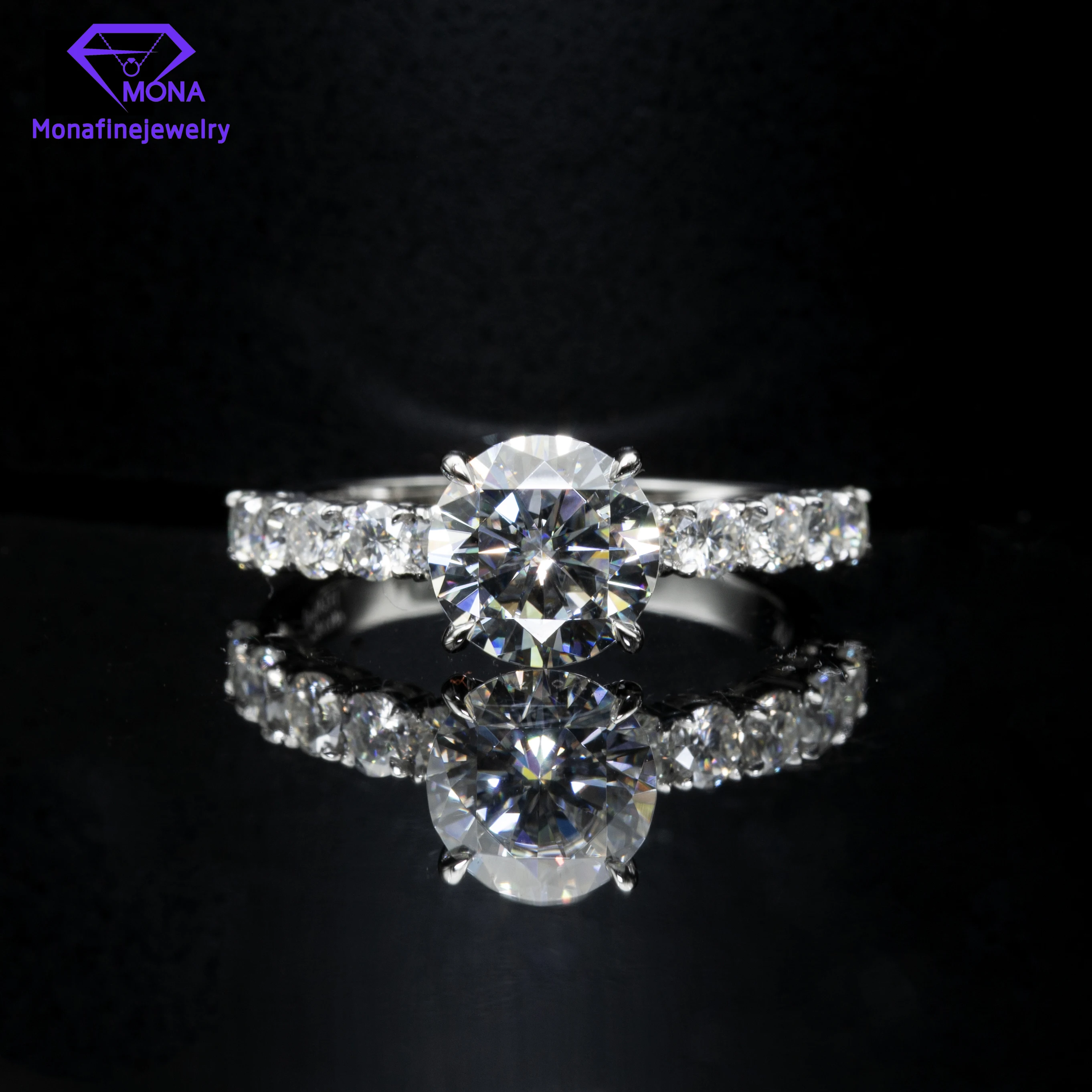 Рисунок 6 - Набор колец из белого золота 14 к