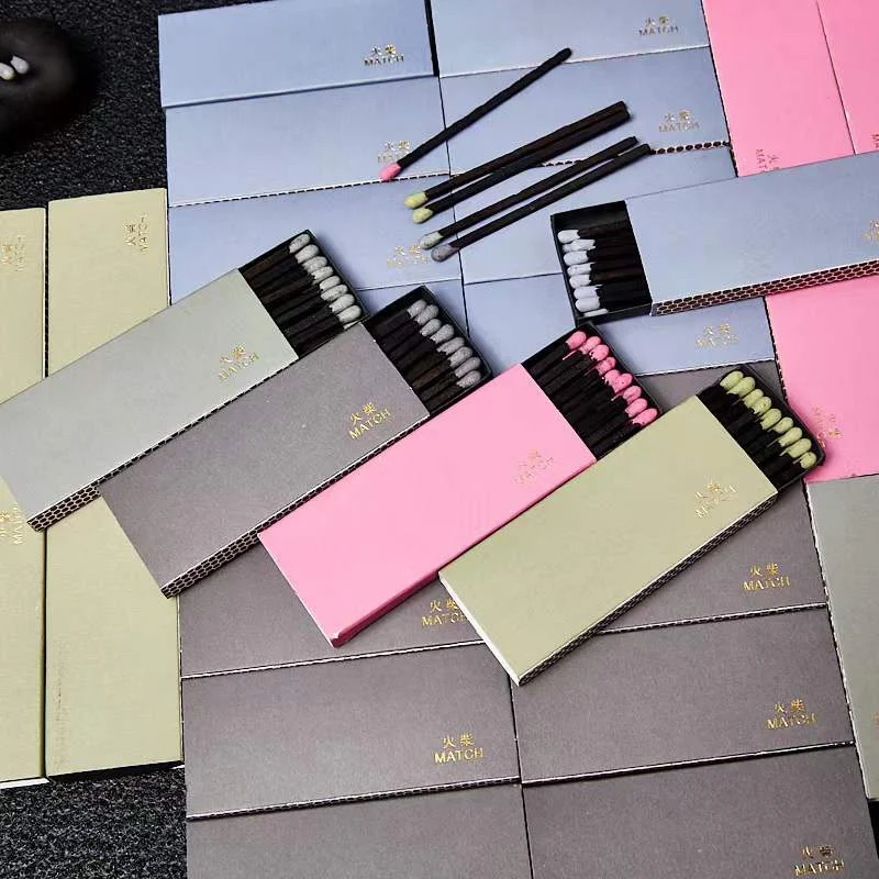 

Разноцветные декоративные деревянные палочки для подсвечников черного цвета