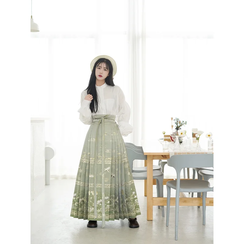 Elegant Fresh Style Ming Dynasty Chinese Hanfu Dress Modern Woven Gold Fashion Horse Face Skirt Winter Women Green Waist Skirt