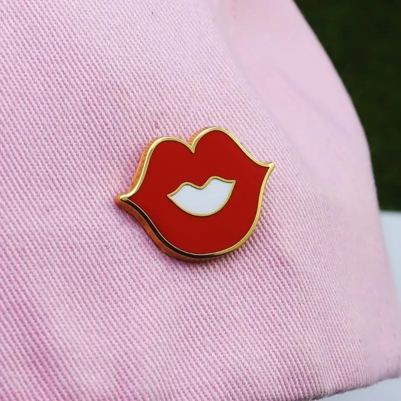 U4LF Lips Emale Brooch Pin
