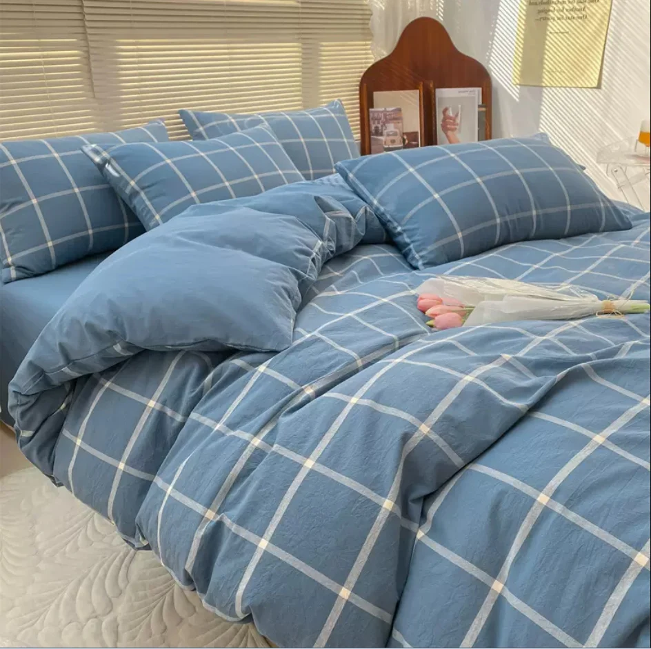 

Комплект постельного белья из 2 предметов, пододеяльник в синюю клетку и наволочки из 100% хлопка