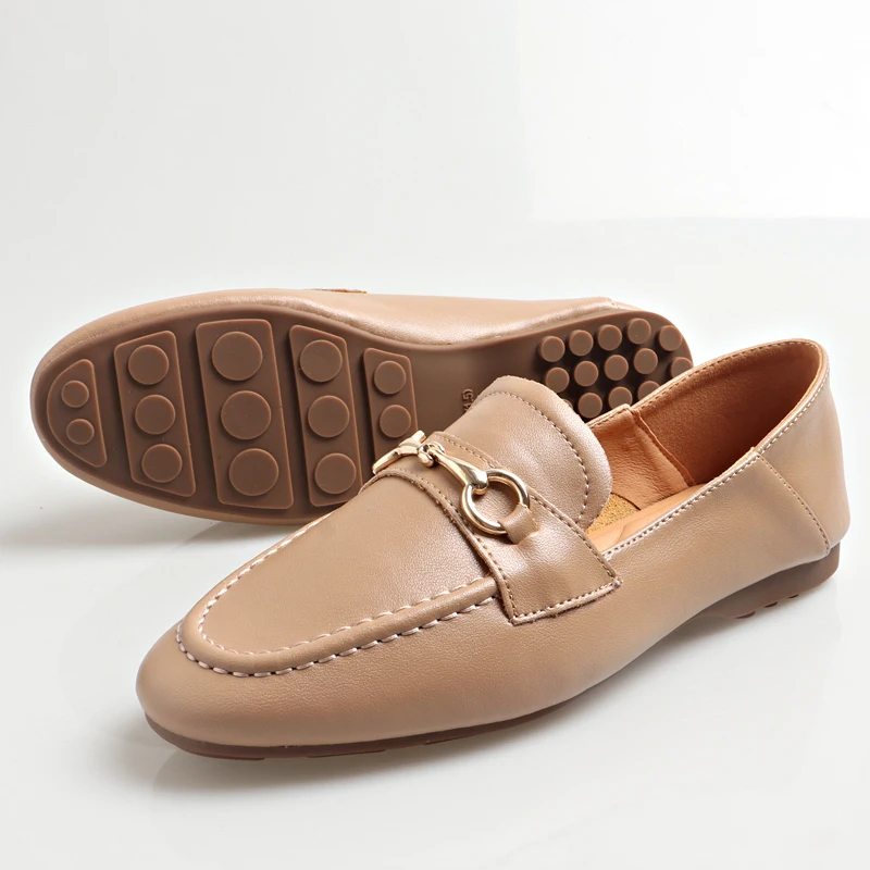 Весенне-летние женские туфли на плоской светильник шве из натуральной кожи |