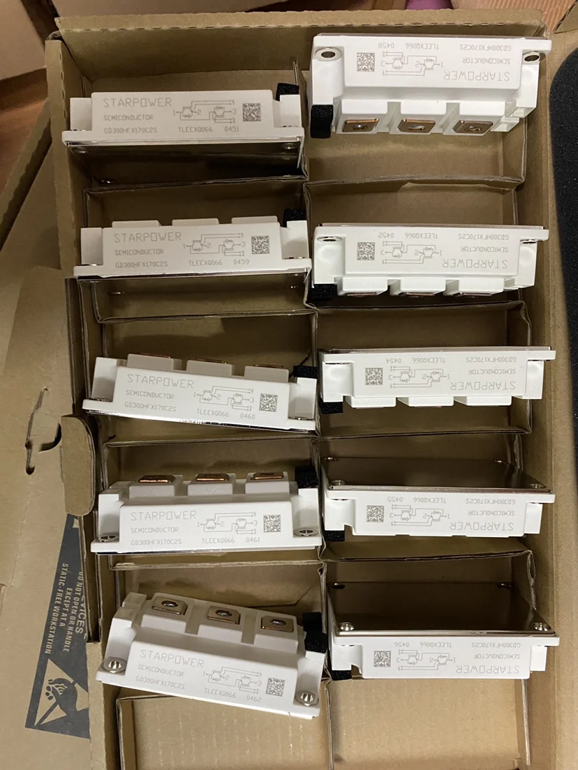 

ТРАНЗИСТОР IGBT MODUL E 1.7KV 493A GD300HFX170C2S
