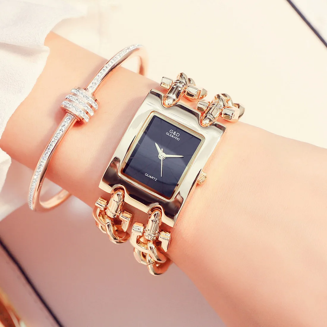 G & D Popular Women's Fashion Leisure Watch Stainless Steel Quartz Watch Japanese Movement Women's Watch