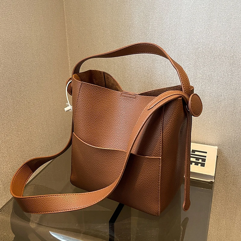 

Новинка 2022, женская сумка, роскошные женские сумки на плечо, Женская Повседневная Сумка-тоут из мягкой искусственной кожи в стиле шик