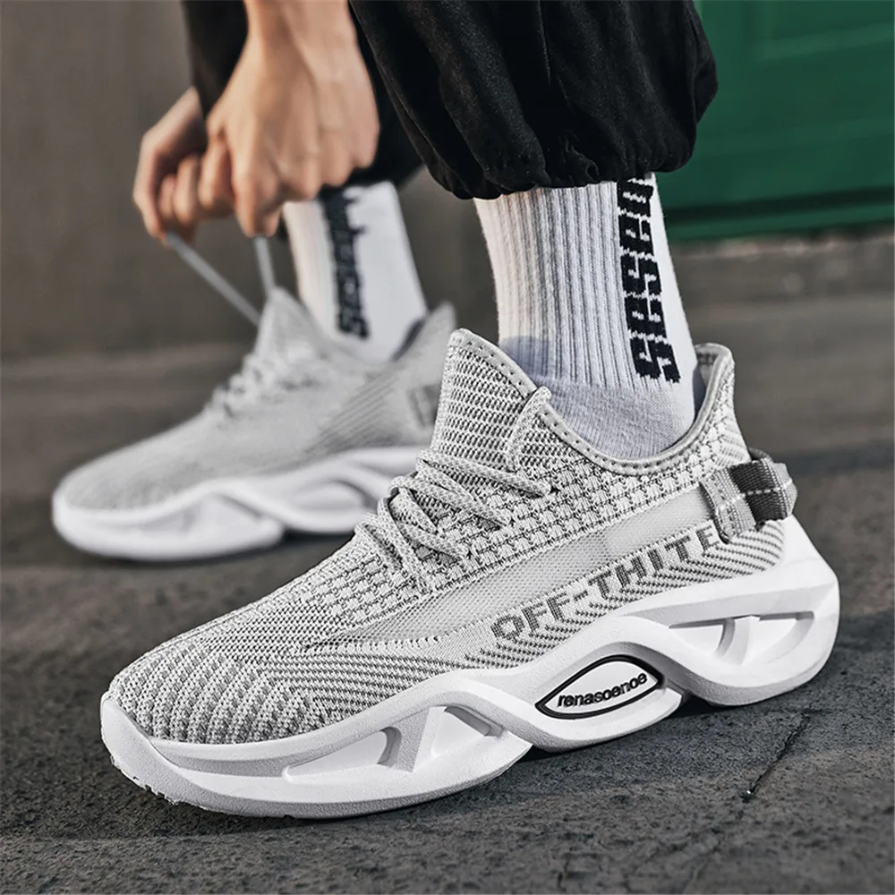 

2022 Spring and Summer Thick Soled Men's Flying Woven Daddy Shoes Breathable Fashion Men's Shoes Versatile Casual Sports Shoes
