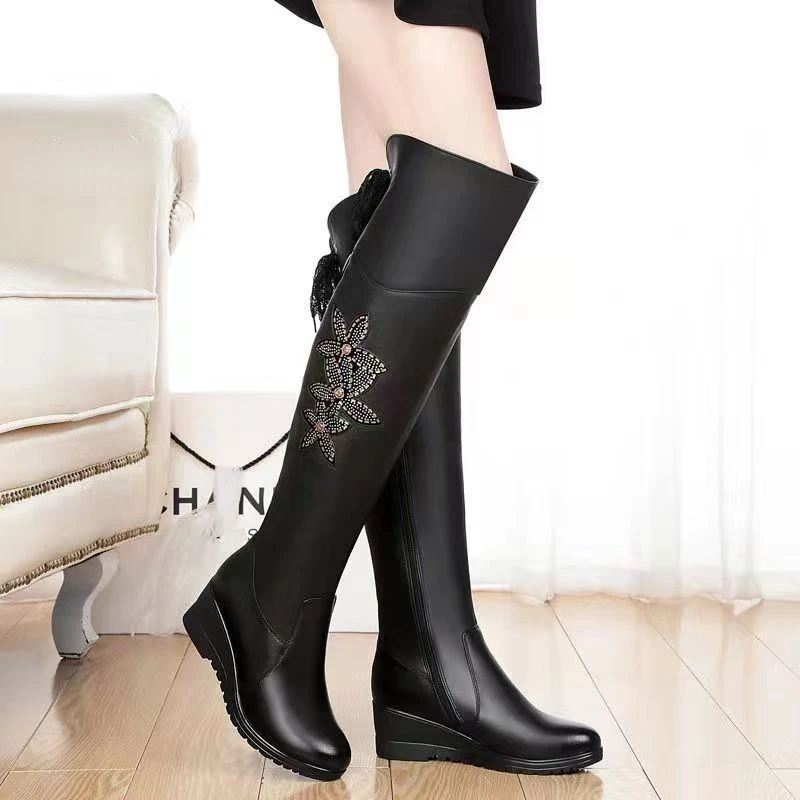 

2022 New Fashion Women Full Grain Leather Thigh High Boots Comfortable Thick Warm Long Boote Crystal Flowers Lace Up Boots Hot