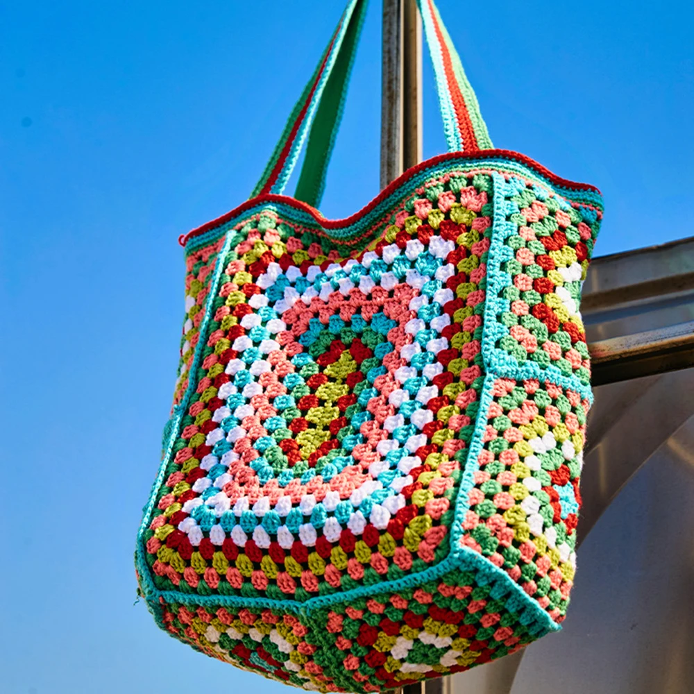 

Handmade Crochet Women's Shoulder Bag Bohemian Knitting Shopper Purses Travel Beach Bag Color Hollow Tote Bags for Women Handbag
