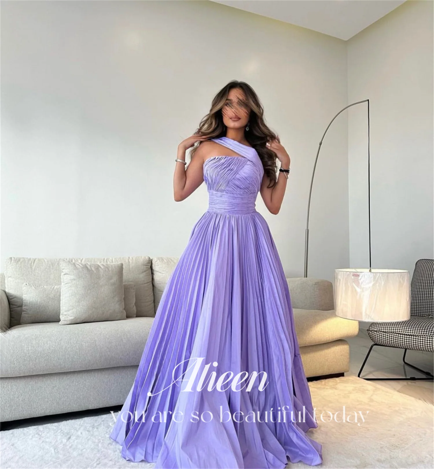 

Aileen Crumpled Satin Saudi Arabic Prom Dresses Pleated Formal Party Evening Gowns Long Women African Event robes de soirée