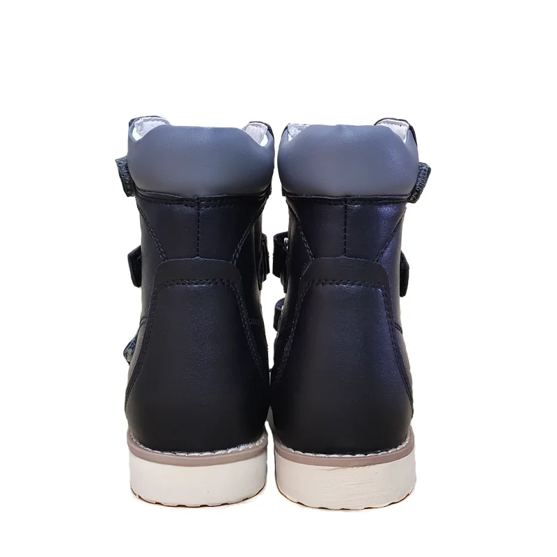 Рисунок 3 - Сандалии ортопедические на высоких